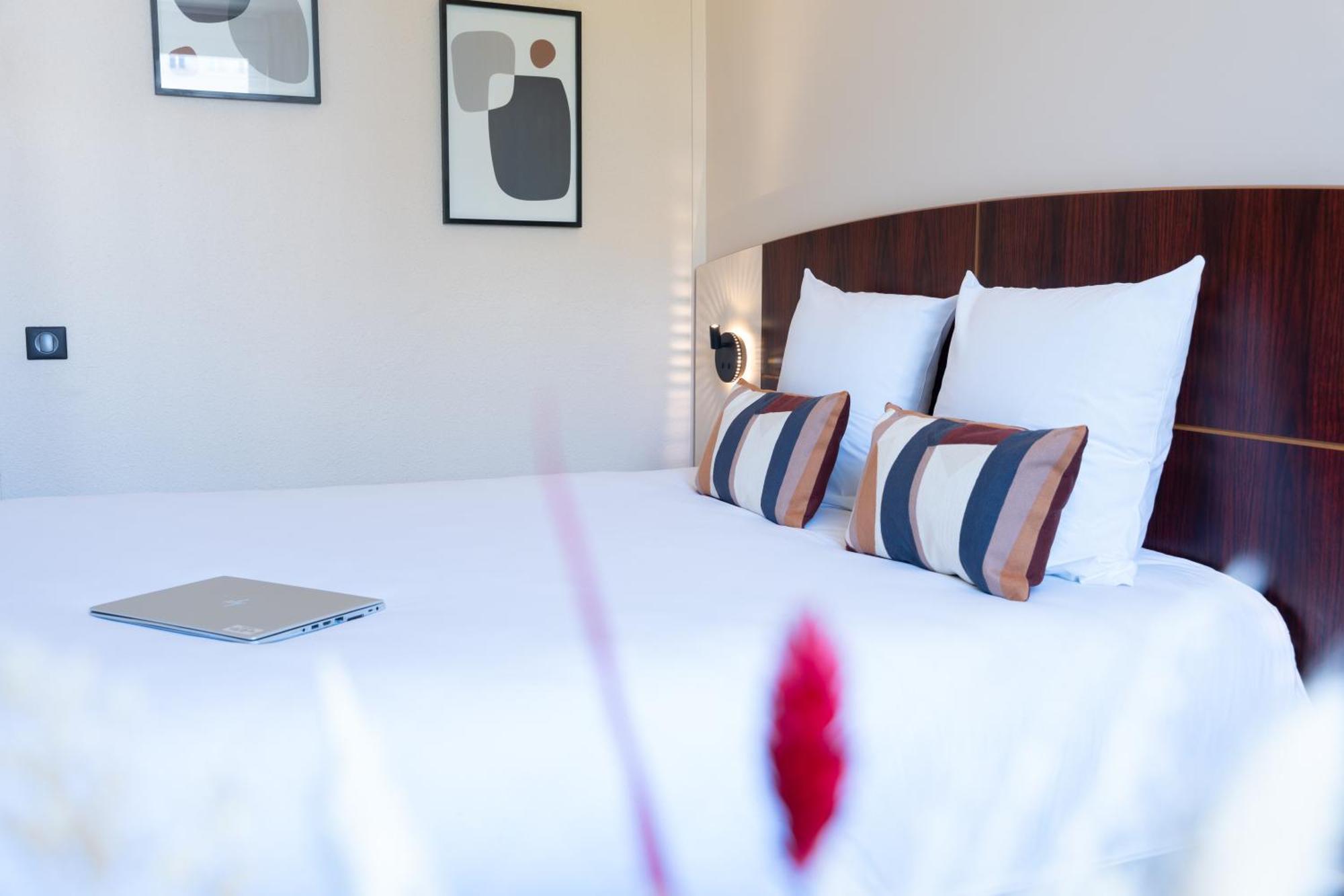 Two Double Room Adjacent,1695742235:JPEG