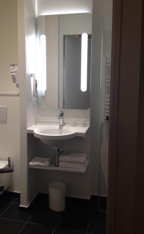 Standard Room 2 Single Beds,272912185:JPEG